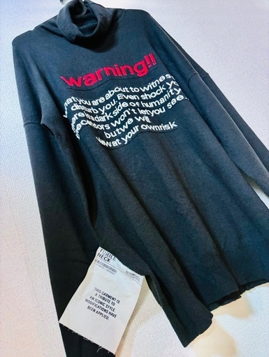 VETEMENTS ニットハイネック