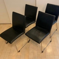 格安　BoConcept ボーコンセプト 本革チェア　
Mariposa チェア　黒レザー4脚セットの画像