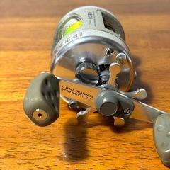 リール　B Trap RECO 1505S ベイトリールの画像