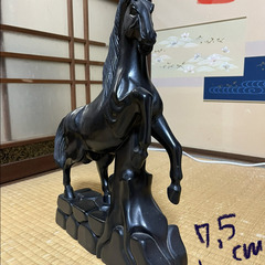 馬の置き物の画像