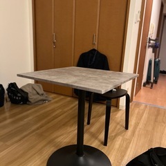 テーブルの画像