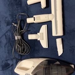 ふとん掃除機 パナソニック MC-DF100C ノズル4種付きの画像