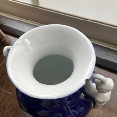 人物像ハンドル付きアンティーク花瓶の画像