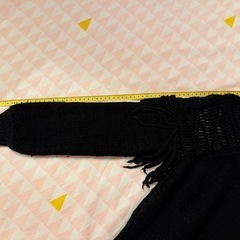 Lily Brown フリンジ付きニット ブラックの画像