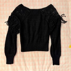 Lily Brown フリンジ付きニット ブラックの画像