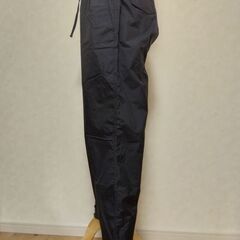 パンツ　ユニクロ　レディース　ブラック②の画像