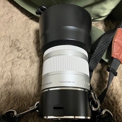 カメラ⭐︎キャノンeos kiss x9 EF-S 18-55 IS STM KIT 美品の画像