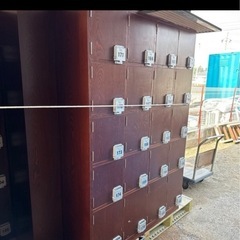 昭和レトロ下駄箱 大容量の画像