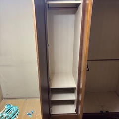 ワードローブ  タンス 洋服 衣類の画像