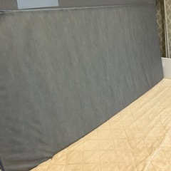 IKEA  ベッドマットレス　セミシングルの画像