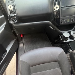 C25 セレナの画像