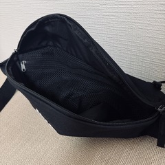 NIKE ナイキ　ウエストポーチの画像
