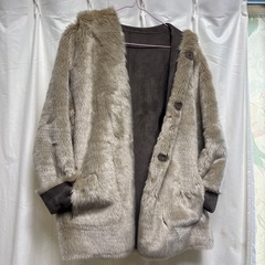 SHARE PARKムートン
リバーシブルコートの画像