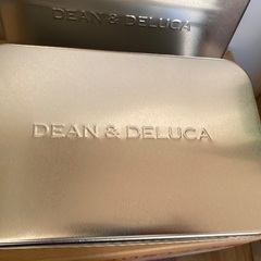 DEAN & DELUCA 、カレルチャペック空き缶セットの画像