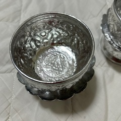 銀の器・2種類の画像