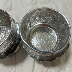 銀の器・2種類の画像