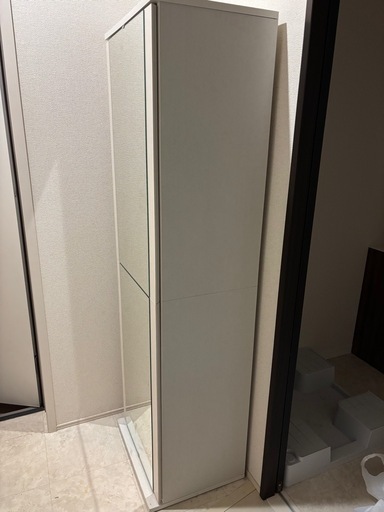 ミラー付き　シューズボックス　靴箱
