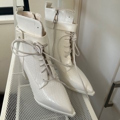 新品未使用ブーツ　23.5の画像