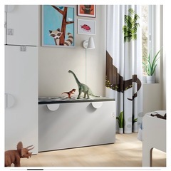 IKEAベンチおもちゃ収納の画像