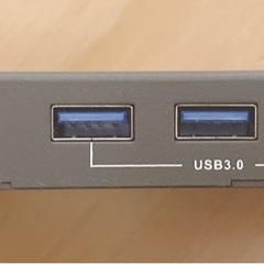 ほぼ新品　HDMI　KVM切替器　USB3.0　4K@60Hz解像度の画像