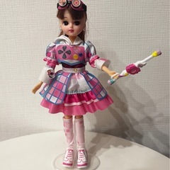 リカちゃんお人形と小物セットの画像
