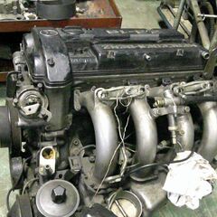 Mベンツ190E-16Vコスワースエンジン販売―インジェクション―付き