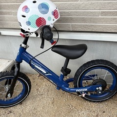 キックバイク ストライダーの画像