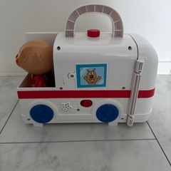 アンパンマン救急車🚑の画像