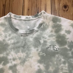 ノースフェイス　タイダイTシャツの画像