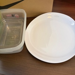 【譲ります】 食器･タッパー･グラスまとめセットの画像