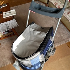 ペットカート
の画像