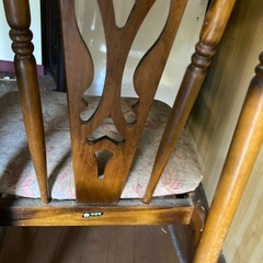 食卓椅子の画像