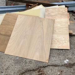 日曜大工用木材切れ端、ベニヤ切れ端の画像