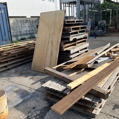 日曜大工用木材切れ端、ベニヤ切れ端の画像