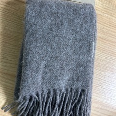 無印　MUJI グレージュ　マフラー　ウール100% プレゼント　クリスマスの画像