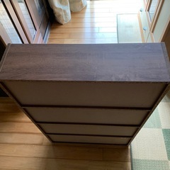 収納家具の画像