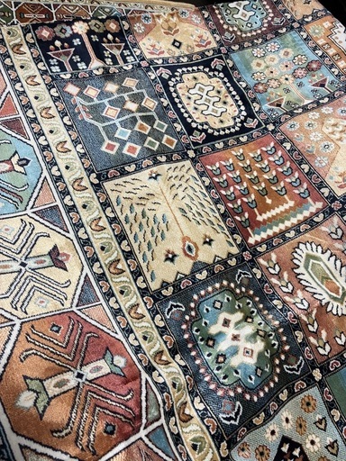 お値下げ】Torino 割引 多様な幾何学模様 ラグ 約195cm x 250cm