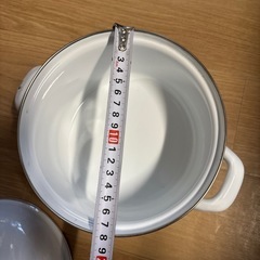 【新品未使用】レトロ柄ホーロー鍋の画像