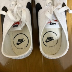 ナイキ コートレガシー キャンバス CW6539-101 白　27.5cmの画像