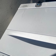 縦型洗濯機　YWM-70 2025年製の画像