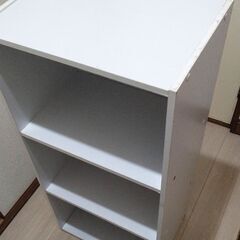 3段・2段カラーボックスです。中古品 ホワイトの画像