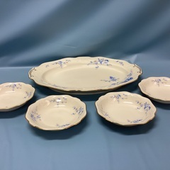 歳末大感謝祭（プレイベント）　2512-12  Noritake(ノリタケ) アイボリーチャイナ　ブルーローズお皿セットの画像