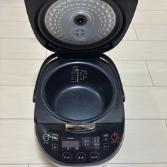 炊飯器の画像
