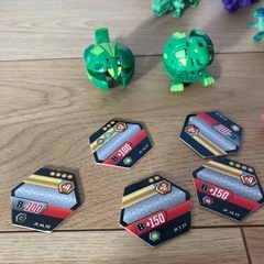 商談中☆恐竜のおもちゃ　まとめ売り　変身　ロボット　化石　爆丸他　の画像