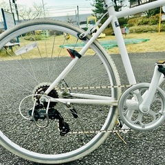 自転車 クロスバイクの画像