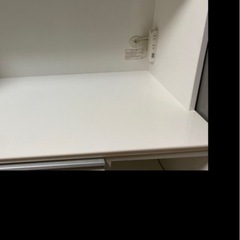 食器棚の画像