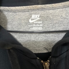 NIKEスエットパーカーの画像