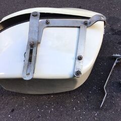 バイク後部荷物入①の画像