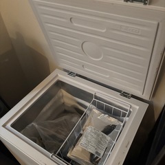 【美品】冷凍ストッカー　99L 使用2-3年　12/18までの引き取りの画像
