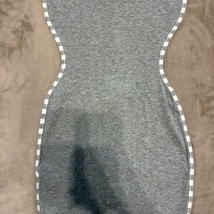 スワドルSサイズ（美品）の画像